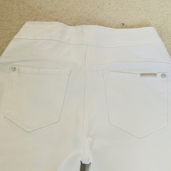 Pants Jean - Picture 3 of 4